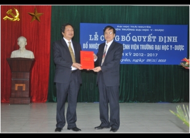 cong bo quyet dinh bo nhiem giam doc benh vien truong dai hoc y  ?? khoa nhiem ky 2012  ?? 2017